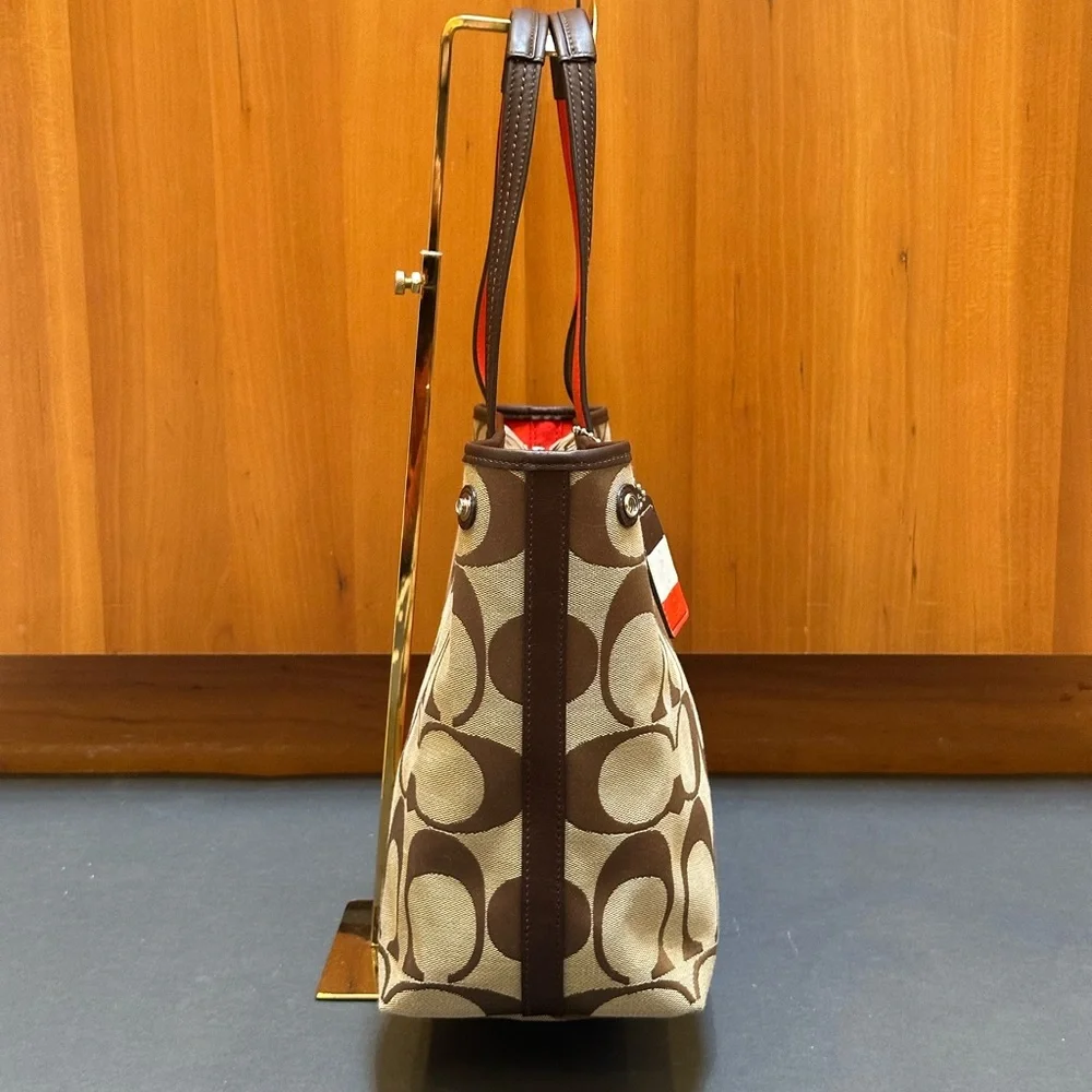 Coach Brown and Red Signature Fall Tote Bag NWOT + leather and metal tags - Picture 3 of 12